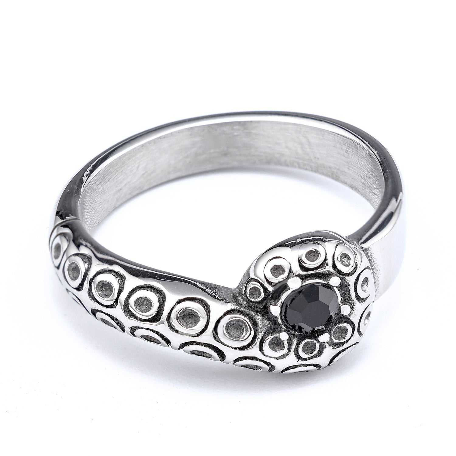Fierce Animal Series Snake-Inlaid Black Diamond Titanium Ring