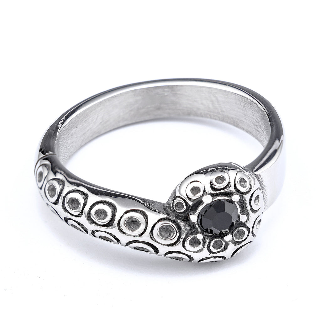 Fierce Animal Series Snake-Inlaid Black Diamond Titanium Ring